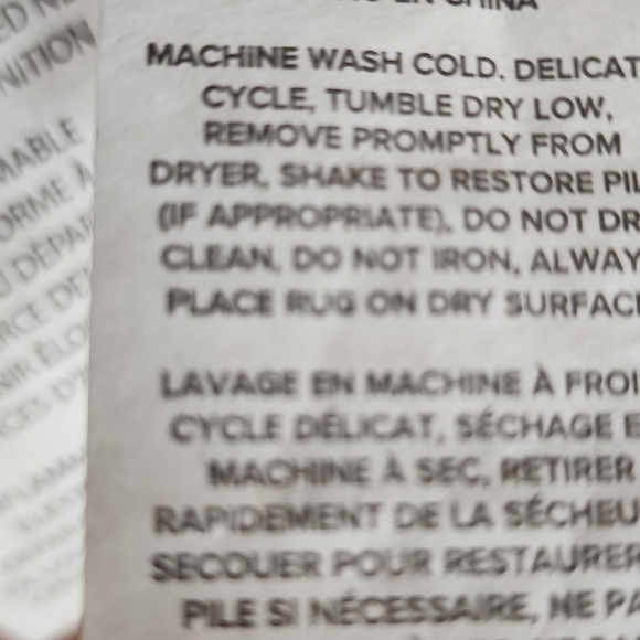 UGG Poppy Bath Rug 17x 24" Ivory - Picture 2 of 3